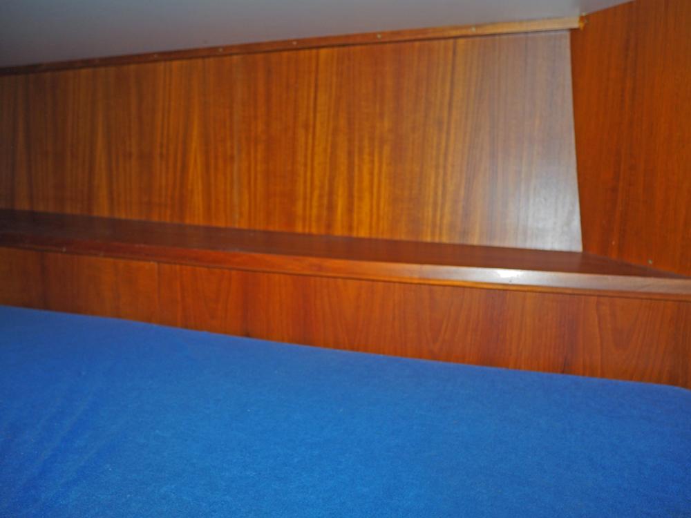 Aft cabin, Accommodation